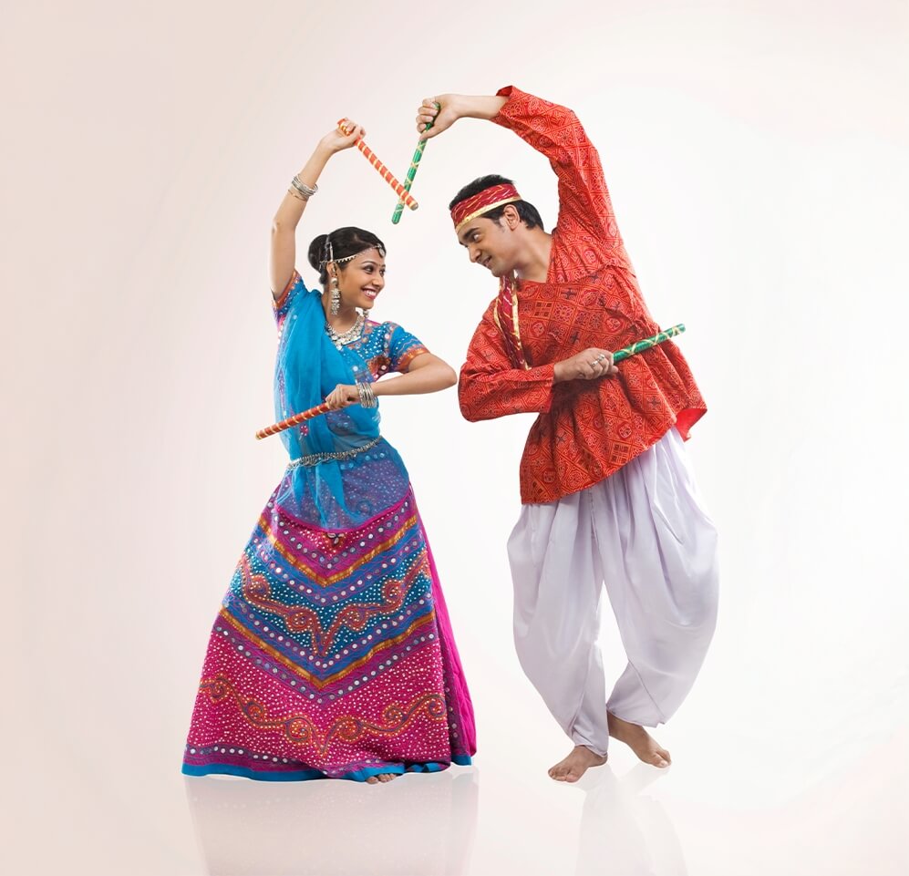 garba and dandiya raas dance